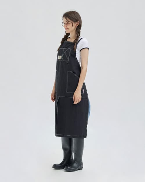 (UNISEX)포켓 스티치 POCKET STITCH APRON [BLACK]